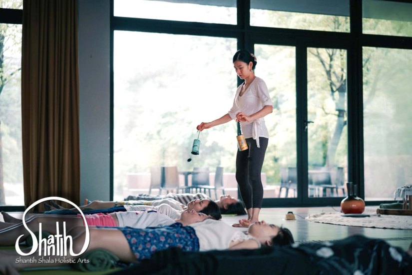 Jo @ naked stables11.jpg